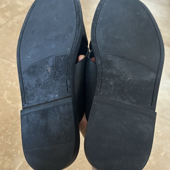Prada men’s black leather slides criss cross - Picture 2 of 6